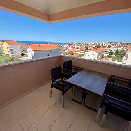 Atrium Novalja Apartamento Exterior foto