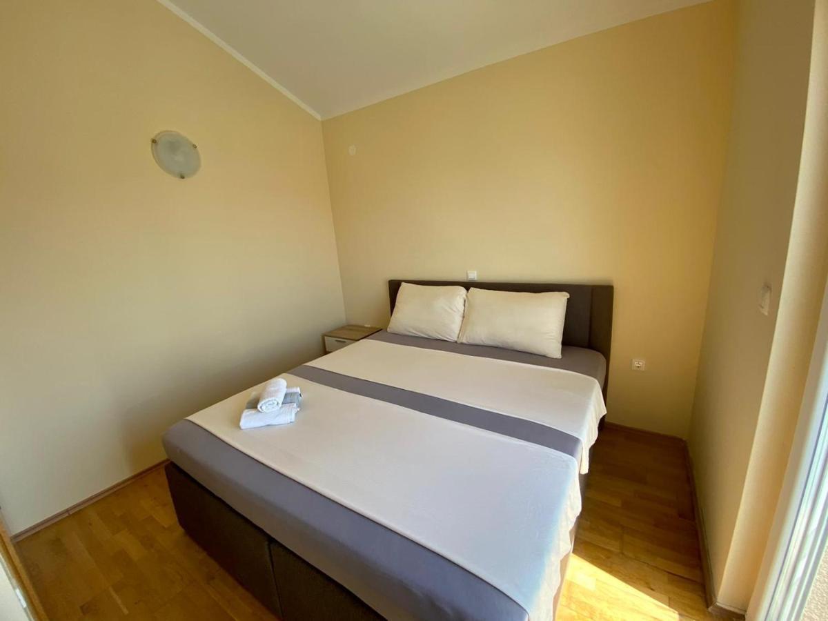 Atrium Novalja Apartamento Exterior foto